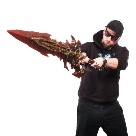 Nightsteel Greatsword Replica Prop From Final Fantasy By Blasters4Masters 2