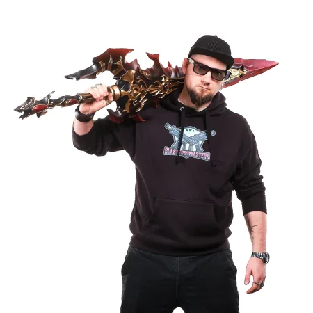 Nightsteel Greatsword Replica Prop From Final Fantasy By Blasters4Masters 3