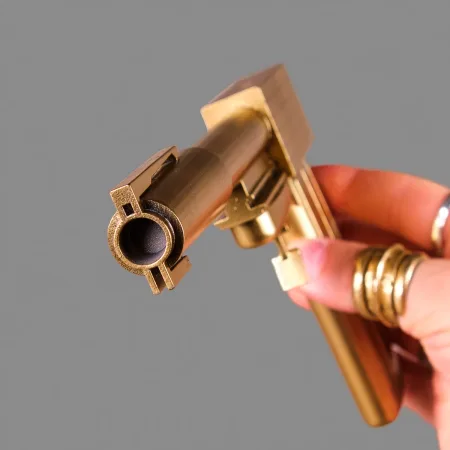Golden Gun Premium Edition Replica Prop From James Bond By Blasters4Masters 7