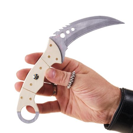 Talon Knife Replica Prop From CS 2 By Blasters4Masters 1