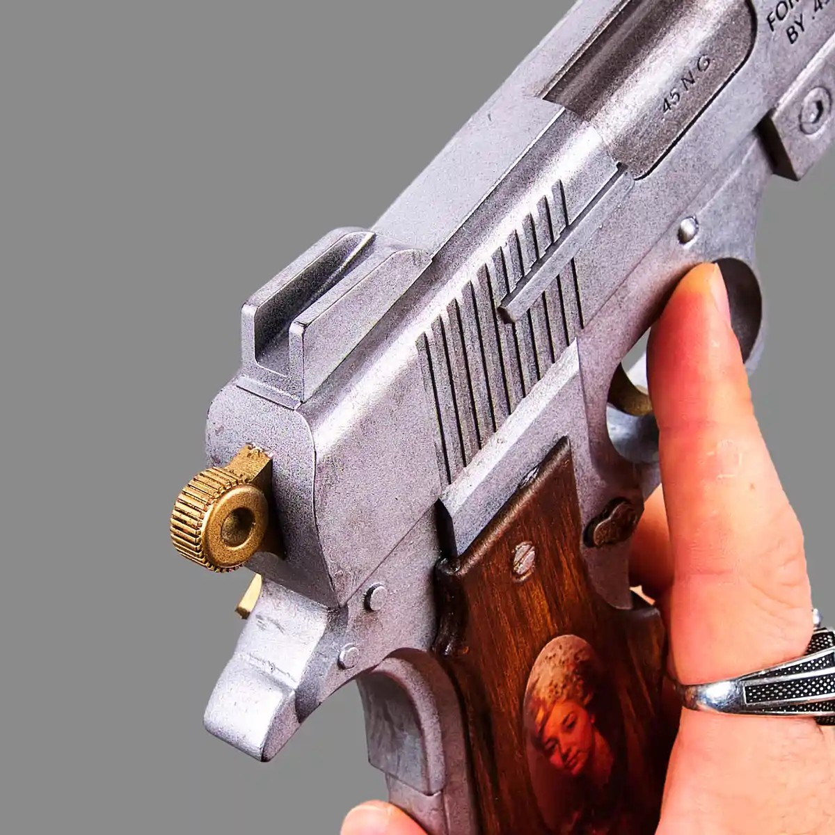 Ebony & Ivory PREMIUM replica prop from Devil May Cry by Blasters4Masters_18 Ebony Ivory PREMIUM Replica Prop From Devil May Cry By Blasters4Masters 18