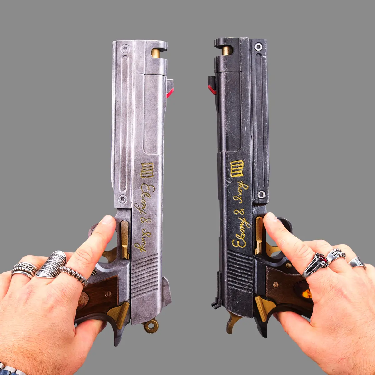 Ebony & Ivory PREMIUM replica prop from Devil May Cry by Blasters4Masters_25 Ebony Ivory PREMIUM Replica Prop From Devil May Cry By Blasters4Masters 25