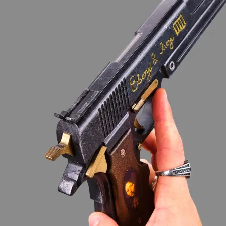 Ebony and Ivory Pistols - Devil May Cry - PREMIUM EDITION 9 Ebony Ivory PREMIUM Replica Prop From Devil May Cry By Blasters4Masters 6